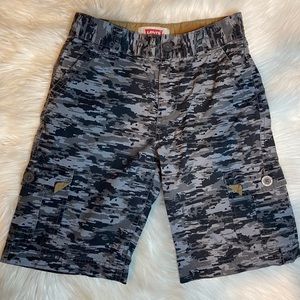 Little boys shorts by Levi’s...